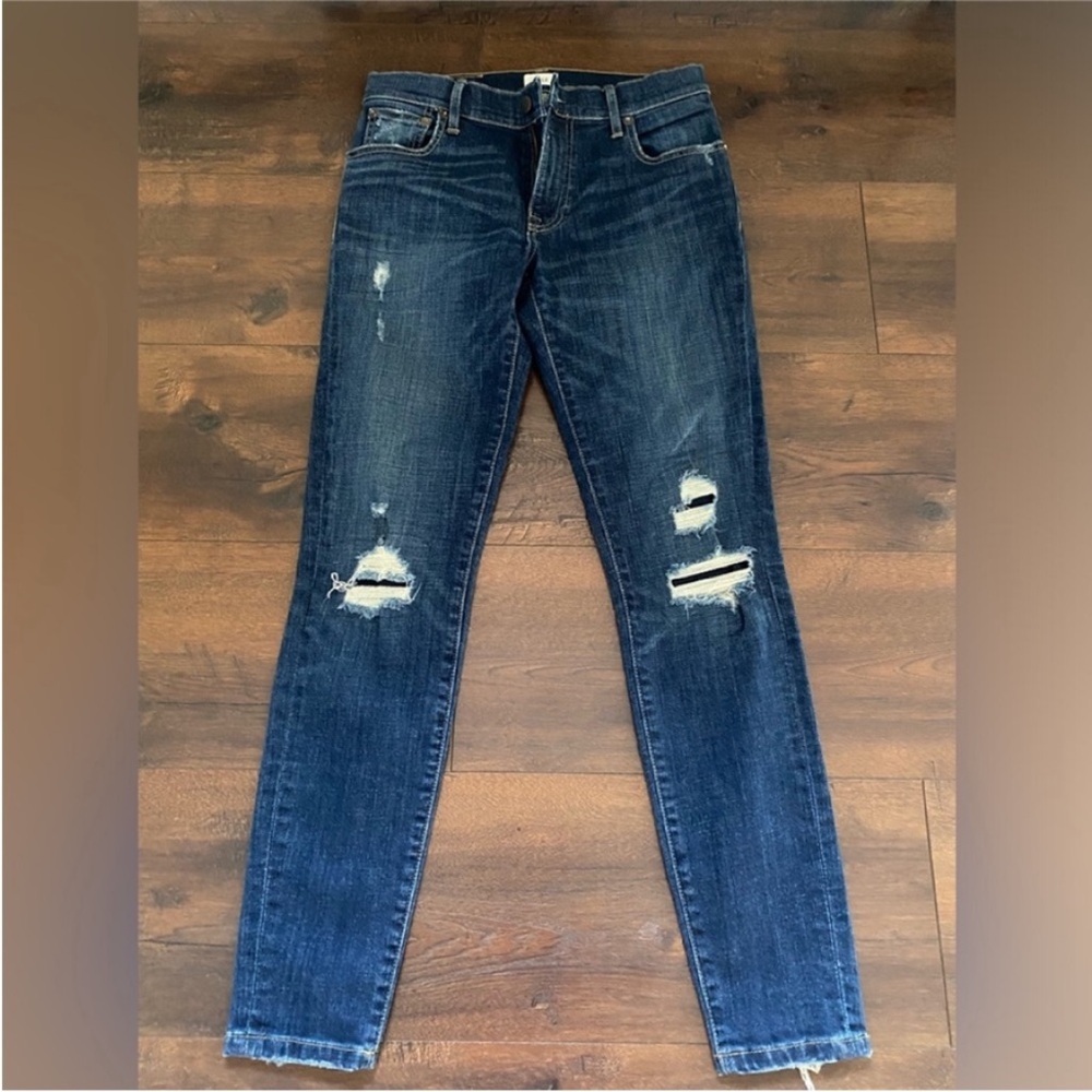 Able Jeans The Skinny Aracely Wash Distressed Jeans size 28